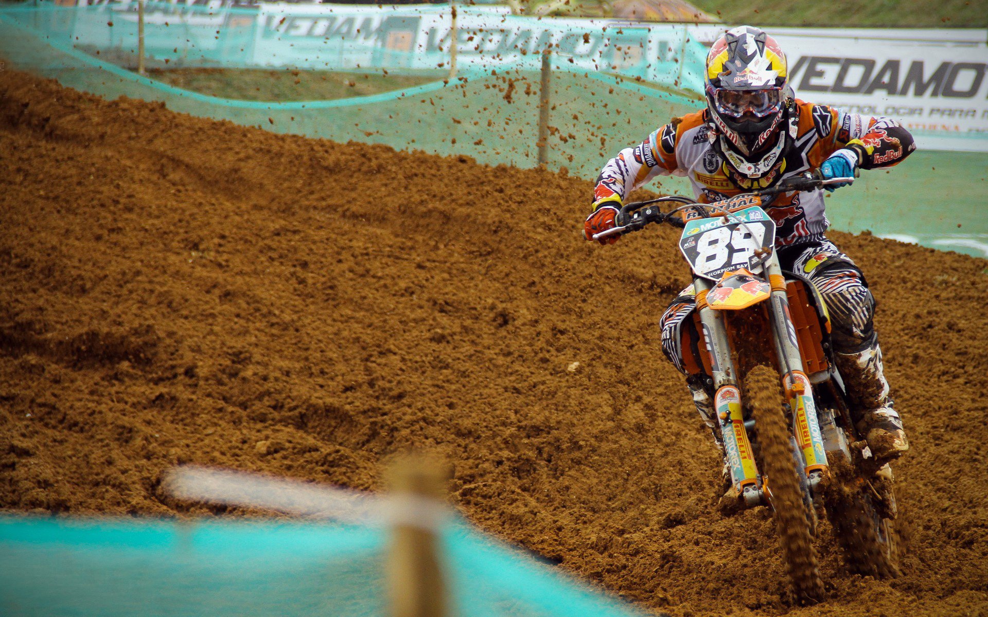 意甲焦点战，当绿茵场战术博弈，照亮麦迪逊花园的晋级之路