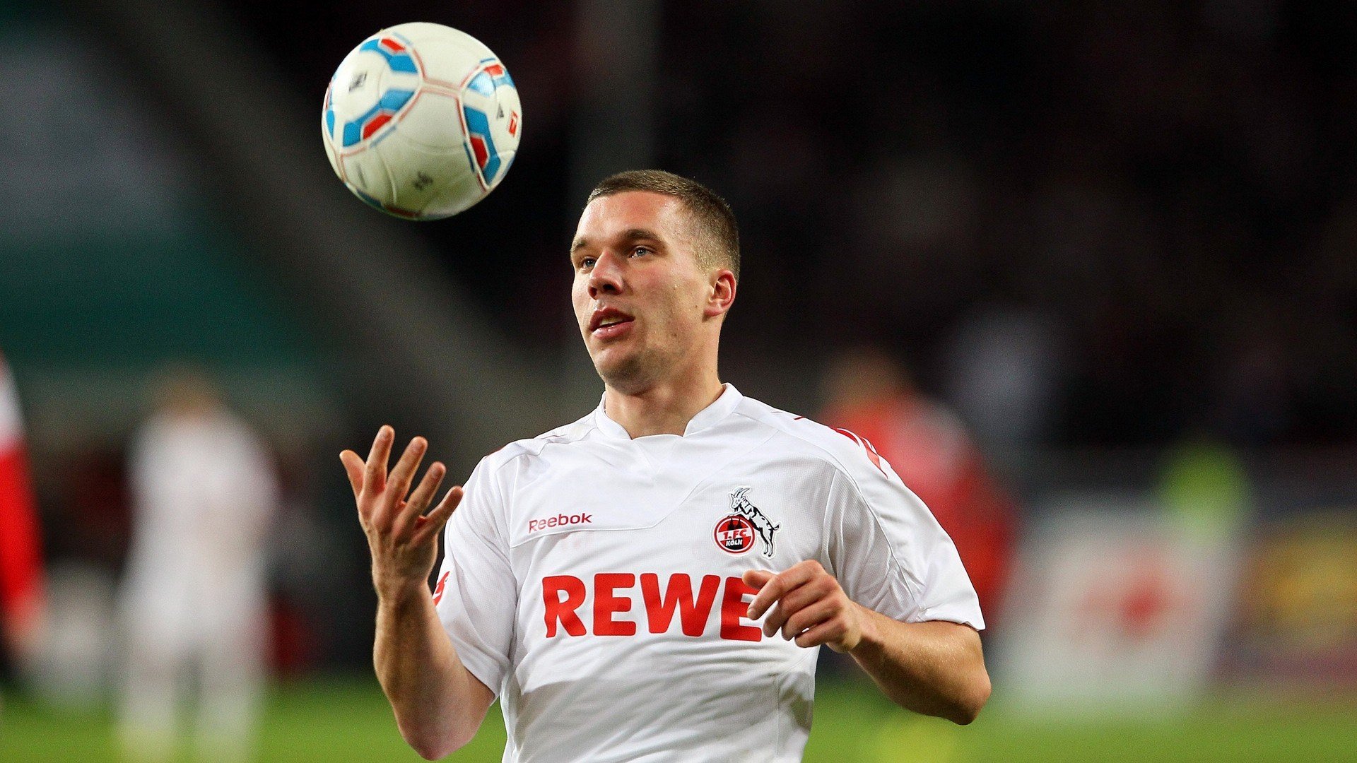 开云体育下载-哈利伯顿的魔法，当开拓者用一节比赛重新定义关键先生